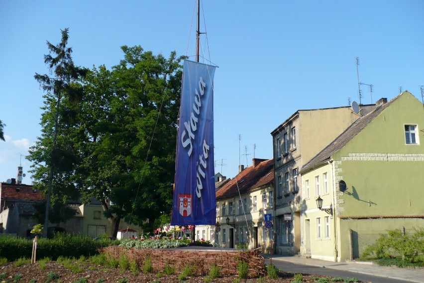 Miejscowość Sława (jako miasto wymieniane już w 1312) w woj....