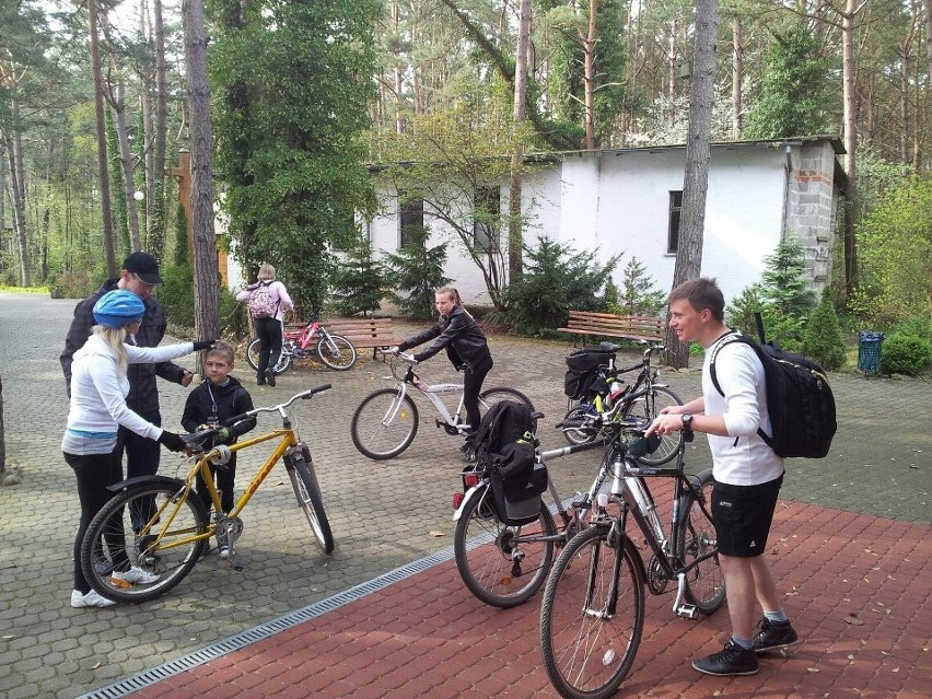 Hel-Swarzewo. Ponad setka parafian jedzie na rowerach do Matki Boskiej