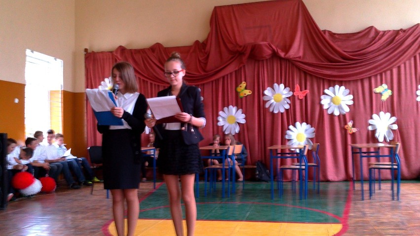 Szkoła w Niezdowie świetowała Dzień Edukacji Narodowej (ZDJĘCIA)