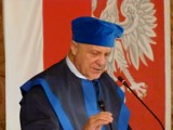 Poseł Niesiołowski na studenckiej inauguracji