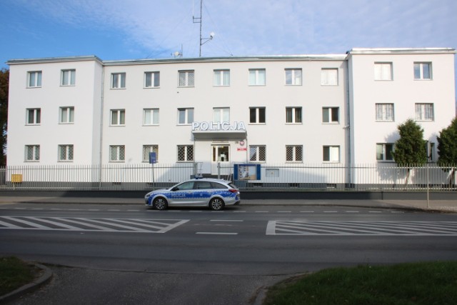 Budynek Komendy Powiatowej Policji w Golubiu-Dobrzyniu przeszedł kolejny etap modernizacji. Objął on m.in. odnowienie elewacji