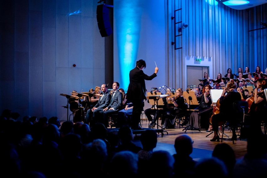 Nastrojowy koncert w filharmonii w Wałbrzychu „Via crucis”