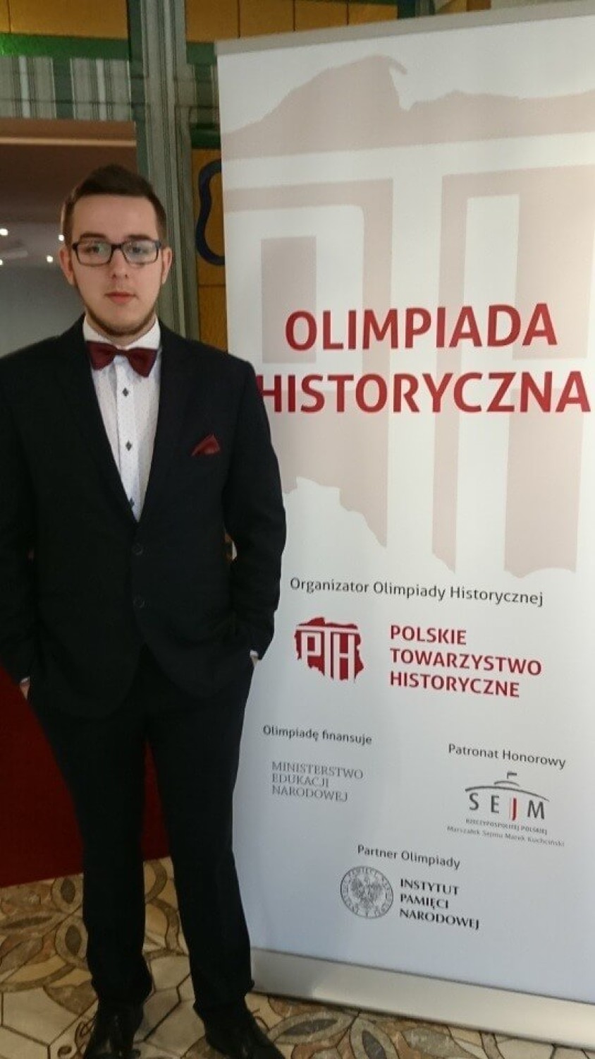 Mikołaj Łukomski z pleszewskiego liceum został finalistą XLIV Olimpiady Historycznej