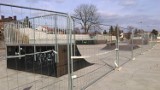 Skatepark w Poraju zostanie rozebrany? Gmina zaprzecza, ale przyznaje, że nie ma pieniędzy na jego naprawę