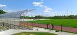 Przy PSP 6 w Radomsku powstaje nowe boisko. Trwa budowa kompleksu sportowego. ZDJĘCIA