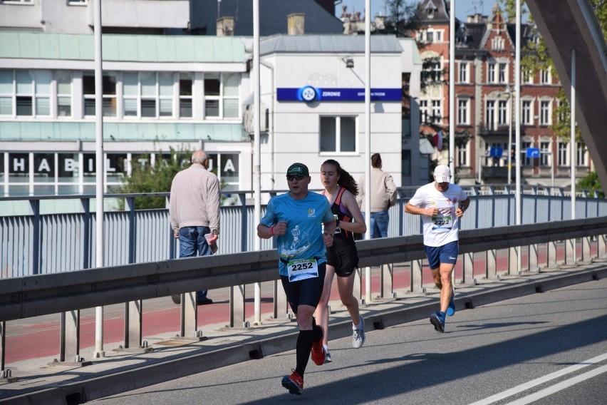 9. Maraton Opolski. Po raz kolejny zwyciężył Kenijczyk Mark Kipchumba Rotich [WYNIKI + DUŻO ZDJĘĆ]