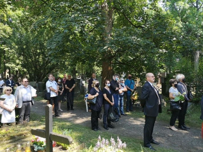 Ostatnia droga zasłużonego trenera szermierczego Cracovii i AZS AWF Kraków Piotra Hammera [ZDJĘCIA]