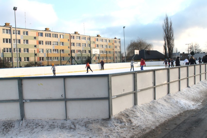 Inowrocławianie nareszcie mogą jeździć na łyżwach!