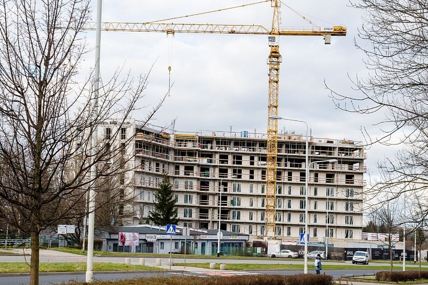 Wałbrzych: Powstaje nowy apartamentowiec „Nowe Podzamcze