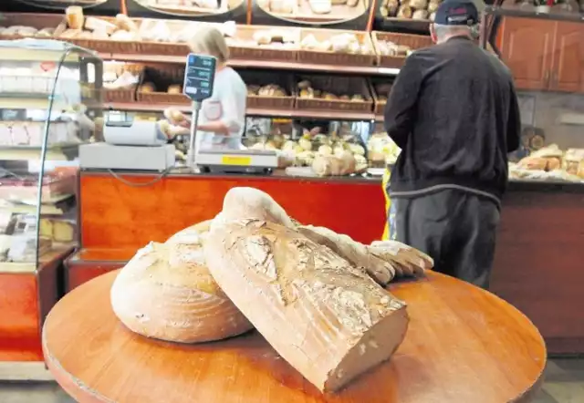 W Piekarni Ekologicznej w Zakopanem można powiedzieć, że klientów witają chlebem i innymi pysznie pachnącymi wypiekami