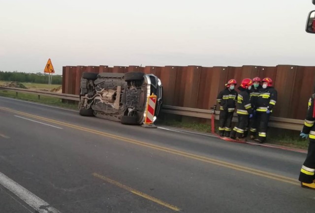 Wypadek na DK 1 w okolicach Kamieńska. 2 osoby ranne