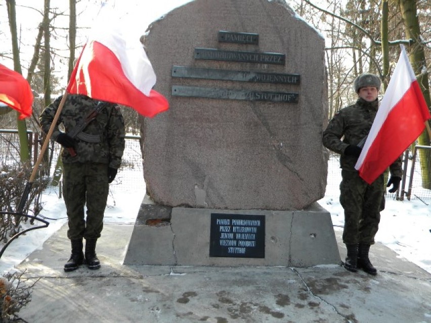 Pruszcz Gdański: Upamiętnili ofiary Marszu Śmierci [ZDJĘCIA]