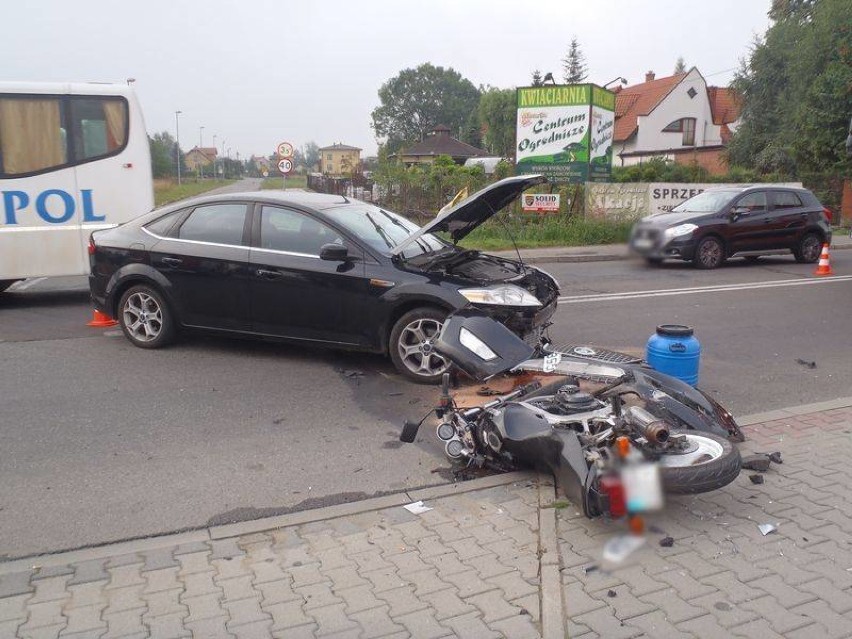 Nowy Sącz. Wypadek motocyklisty na ul. Węgierskiej [ZDJĘCIA]