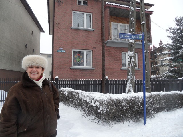 Danuta Brzóska-Milner jest członkinią Miejskiego Zespołu Nazewnictwa Obiektów Publicznych w Jaworznie.