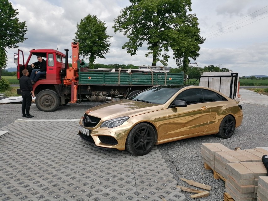 Złoty mercedes z Dolnego Śląska