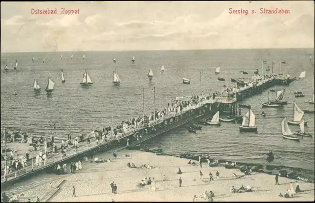 Fotografie Johna Faltina dokumentują zmiany zachodzące w mieście, prezentują najważniejsze budynki i ulice