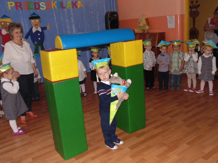 Pasowanie na przedszkolaka w Przedszkolu Miejskim nr 1 w Porębie