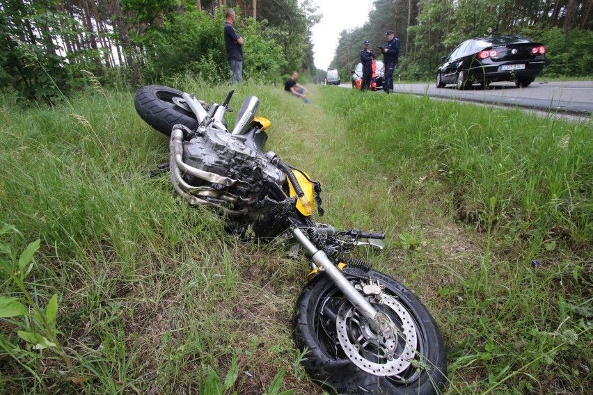 Wypadek motocyklowy w Kielcach, 03.06.2016. Zdjęcie...