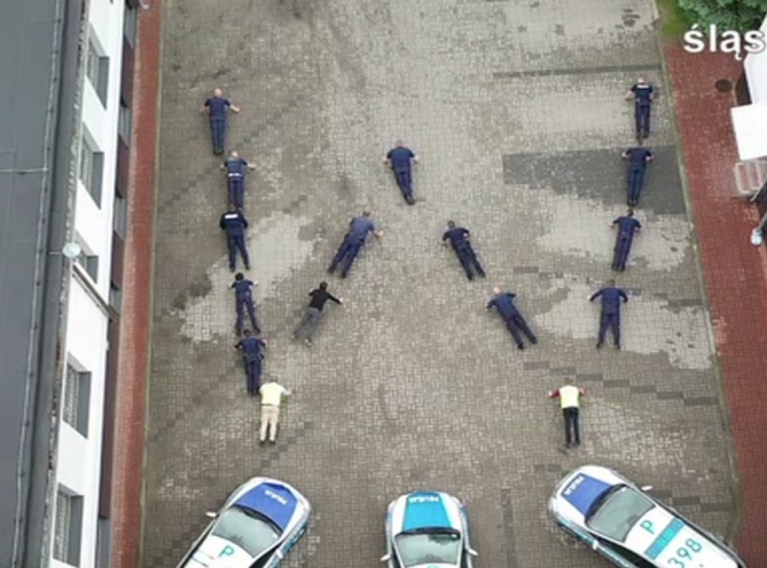 Policjanci z Kłobucka przyłączyli się do akcji pomocy dla...