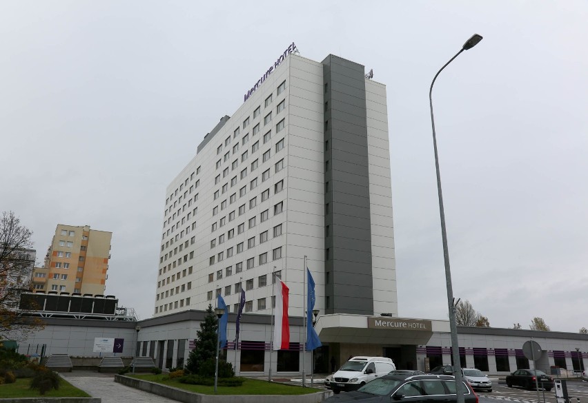 Zwłoki kobiety w hotelu Mercury. Zarzuty dla męża [AKTUALIZACJA]