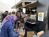 "Większość miasta jest pod gruzami" - relacjonują kucharze z Przemyśla, którzy pomagają ofiarom trzęsienia ziemi w Turcji [ZDJĘCIA]