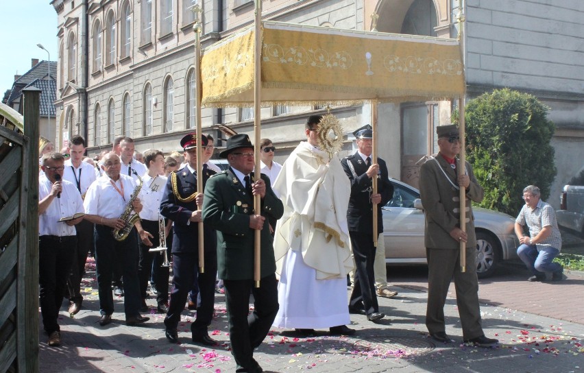 Zbąszyń. Uroczystość Najświętszego Ciała i Krwi Pańskiej, czyli Boże Ciało w Zbąszyniu 2017 [Zdjęcia]