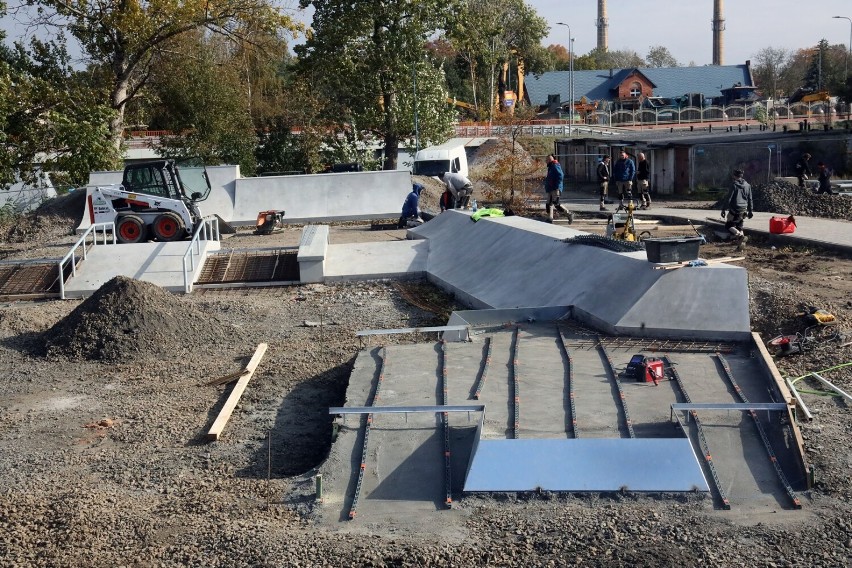 Powstaje pumptrack i skatepark w Chojnowie, otwarcie już w listopadzie