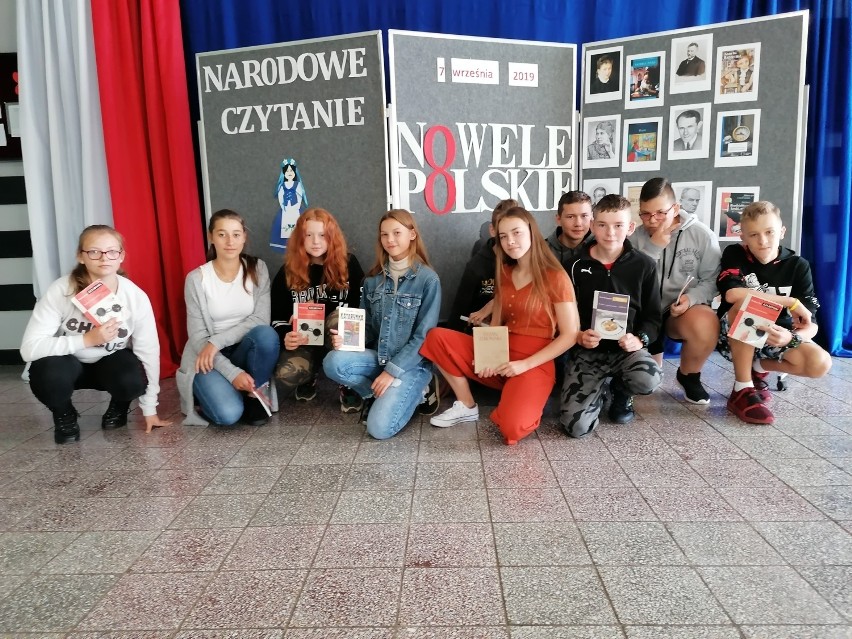 Narodowe Czytanie w Szkole Podstawowej w Malechowie [ZDJĘCIA]