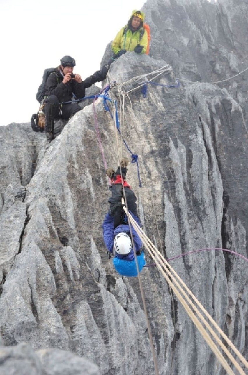 Wyprawa na Piramidę Carstensz