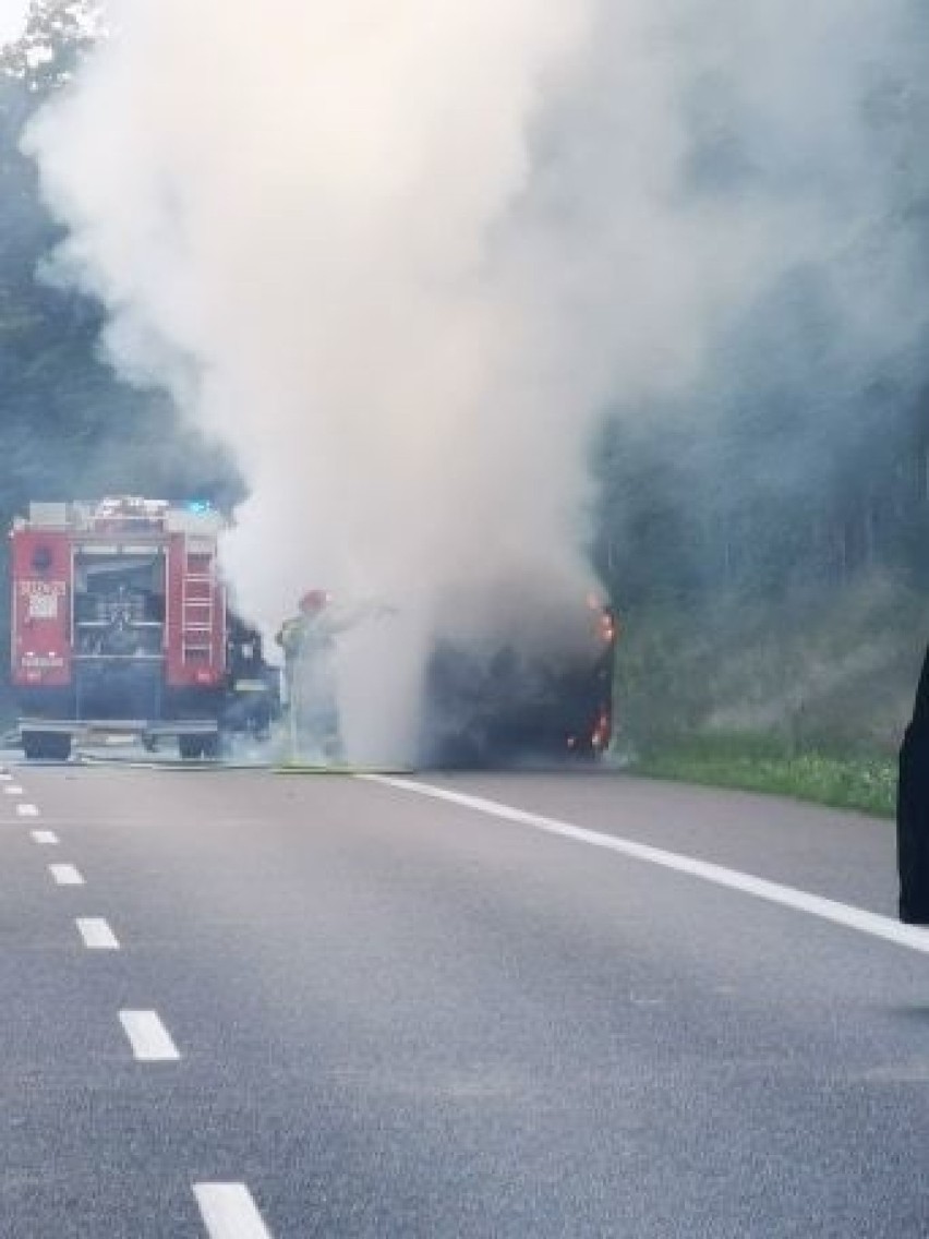 Pożar samochodu na S3.