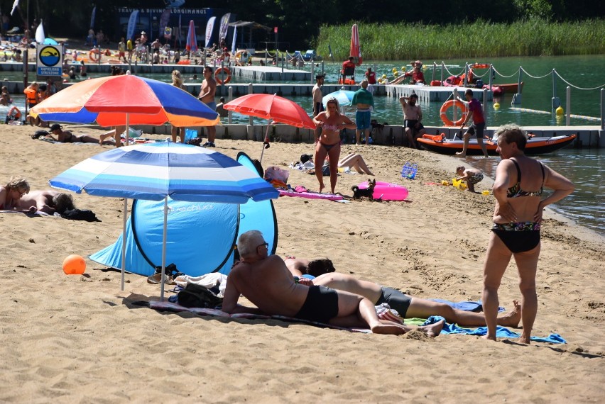 Kąpielisko strzeżone nad jeziorem Płotki w Pile