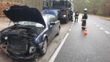 Niebezpieczna kolizja na DW 216 w Helu: dwa pojazdy zderzyły się na ul. Helskiej | ZDJĘCIA, NADMORSKA KRONIKA POLICYJNA