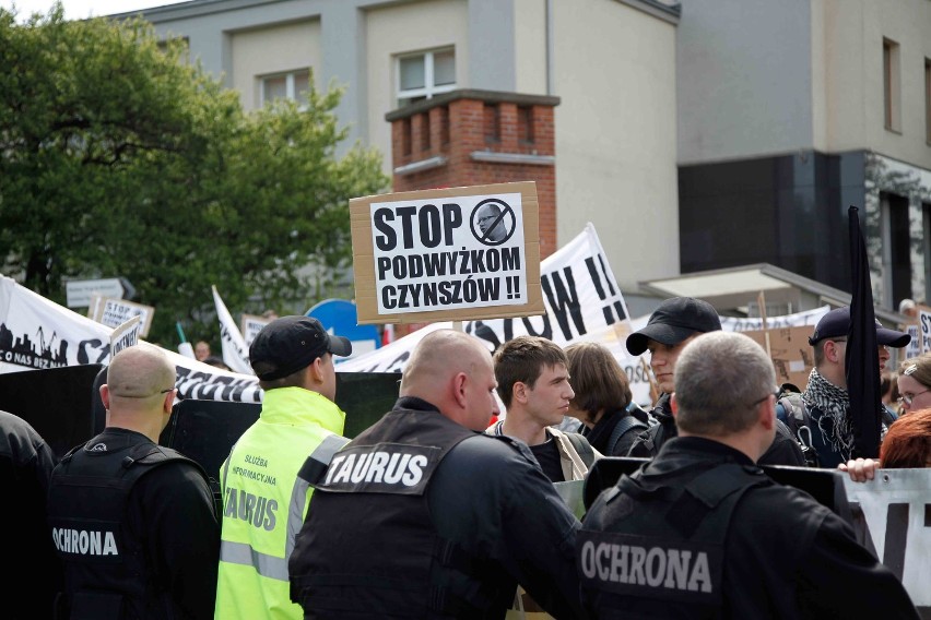 Jaworski oskarża Adamowicza o użycie gazu podczas manifestacji