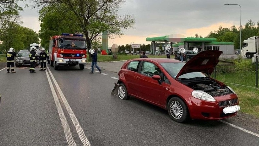 Potrójne zderzenie na drodze krajowej 72 w Natolinie