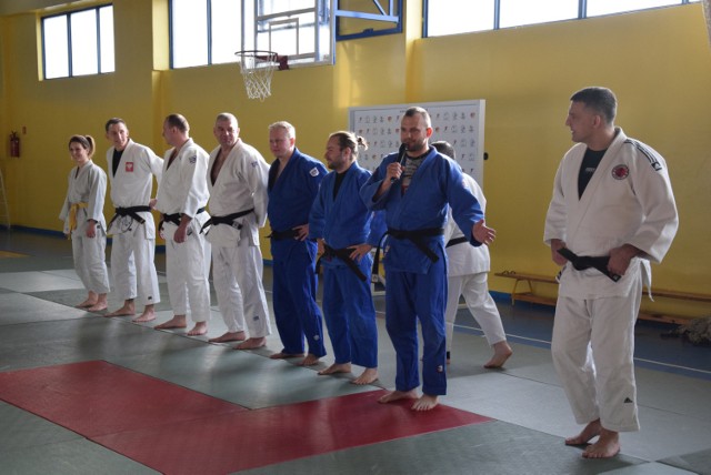 Mistrz Olimpijski w Judo, Paweł Nastula, poprowadził w świebodzińskiej hali sportowej seminaria dla dzieci, młodzieży i dorosłych fanów - zawodników różnych dyscyplin sztuk walki