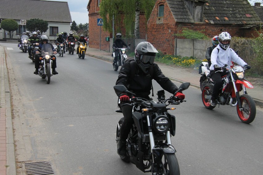 IX Otwarcie Sezonu Motocyklowego u Matki Bożej Pocieszenia w Lutogniewie [ZDJĘCIA + FILM]