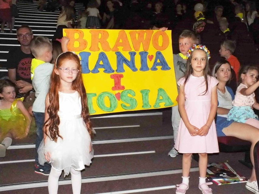 Hanna Sołsa ( z lewej) i Antonina Dychała z Przedszkola...