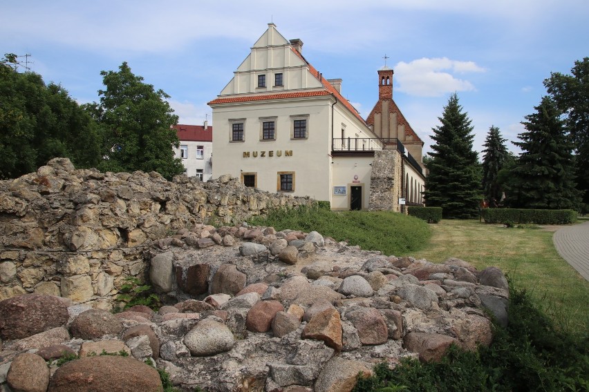 Muzeum Ziemi Wieluńskiej...