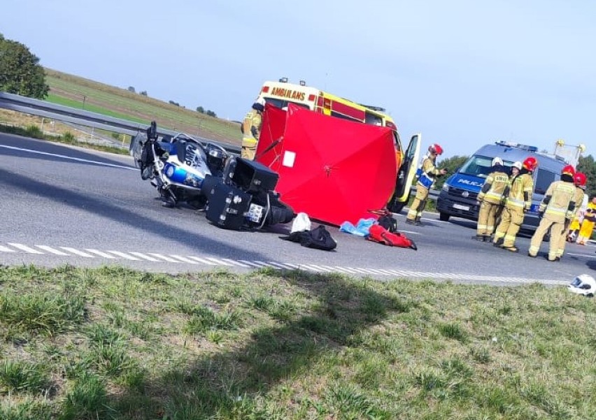 Tragiczny wypadek na autostradzie w pobliżu Woźnik. Nie żyje 39-letni motocyklista