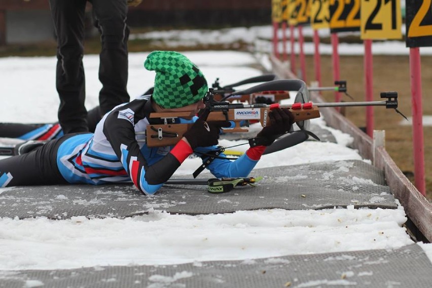 Młodzi biathloniści trenują przed mistrzostwami Polski