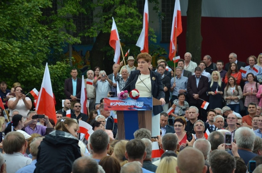 Beata Szydło w Bełchatowie [ZDJĘCIA]