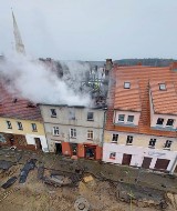 Wielki pożar w Przemkowie. Płonie kamienica w centrum miasta