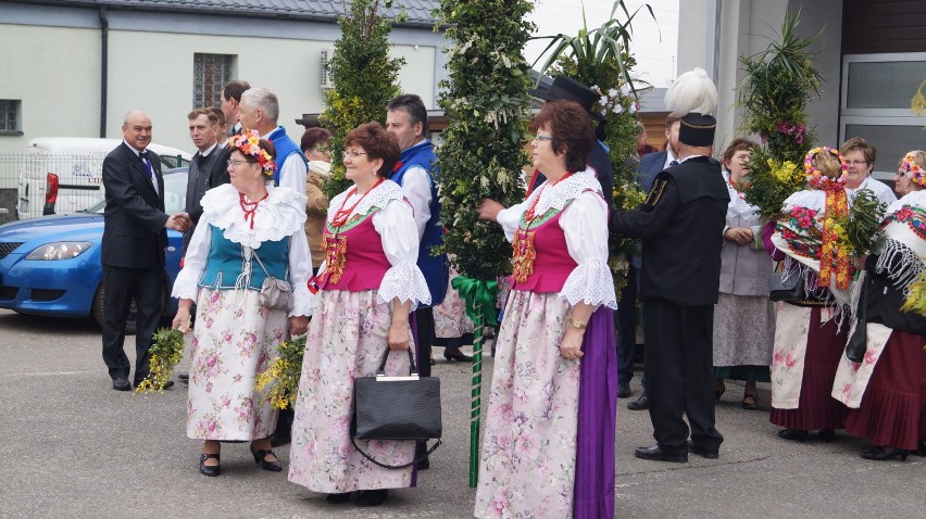 Niedziela palmowa w Gorzycach: przyszły tłumy z palmami