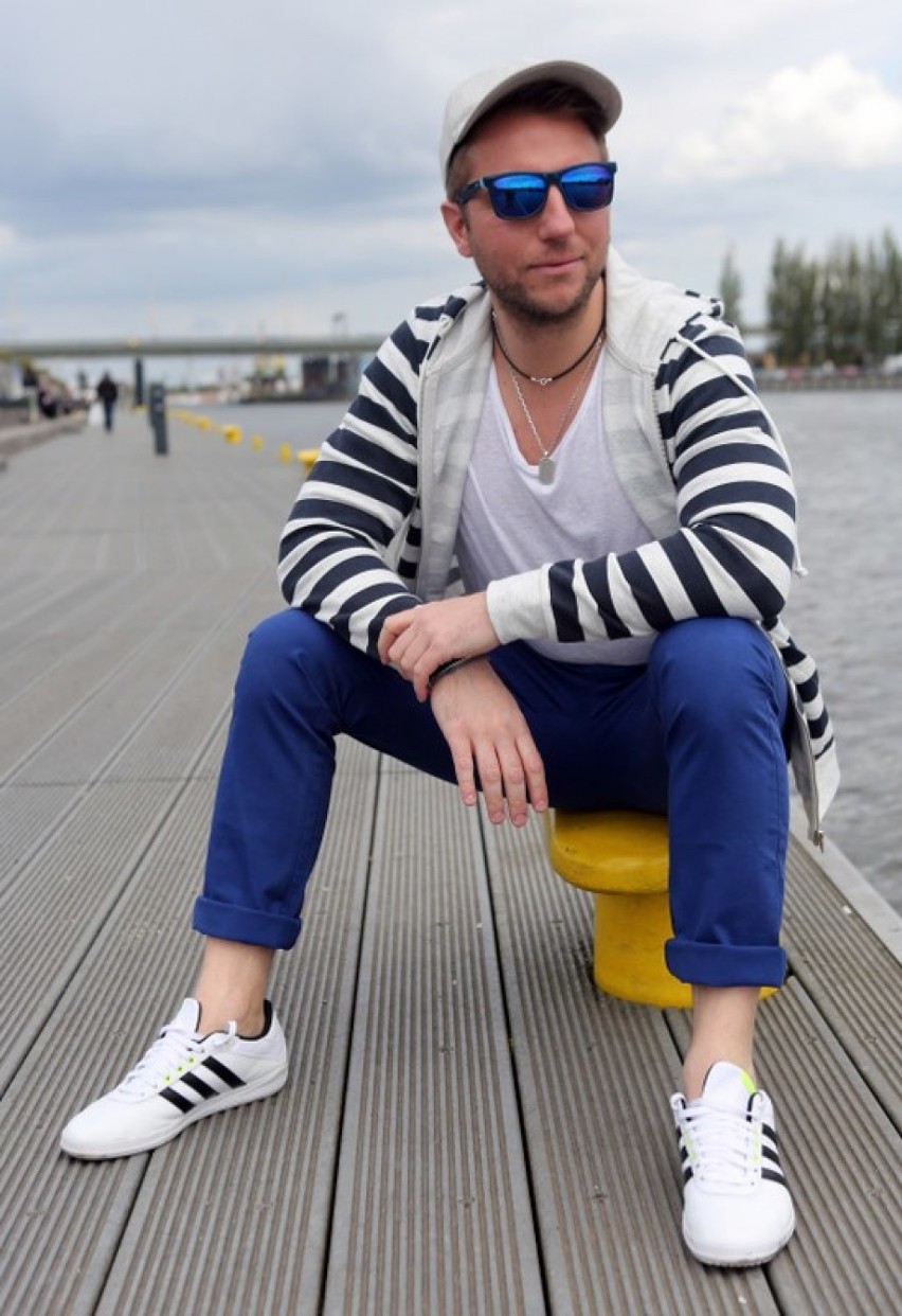 Tomasz to szczeciński bloger. Wie co w modzie piszczy....