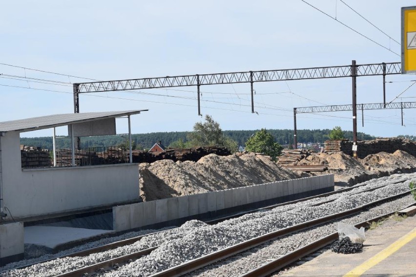 Dworzec PKP w Chodzieży: Perony po nowemu. Nie wszystkim się to podoba