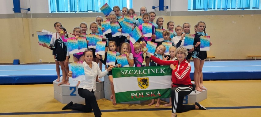 Akrobaci ze Szczecinka Akrofitness świetnie spisali się na zawodach w Zielonej Górze [zdjęcia]