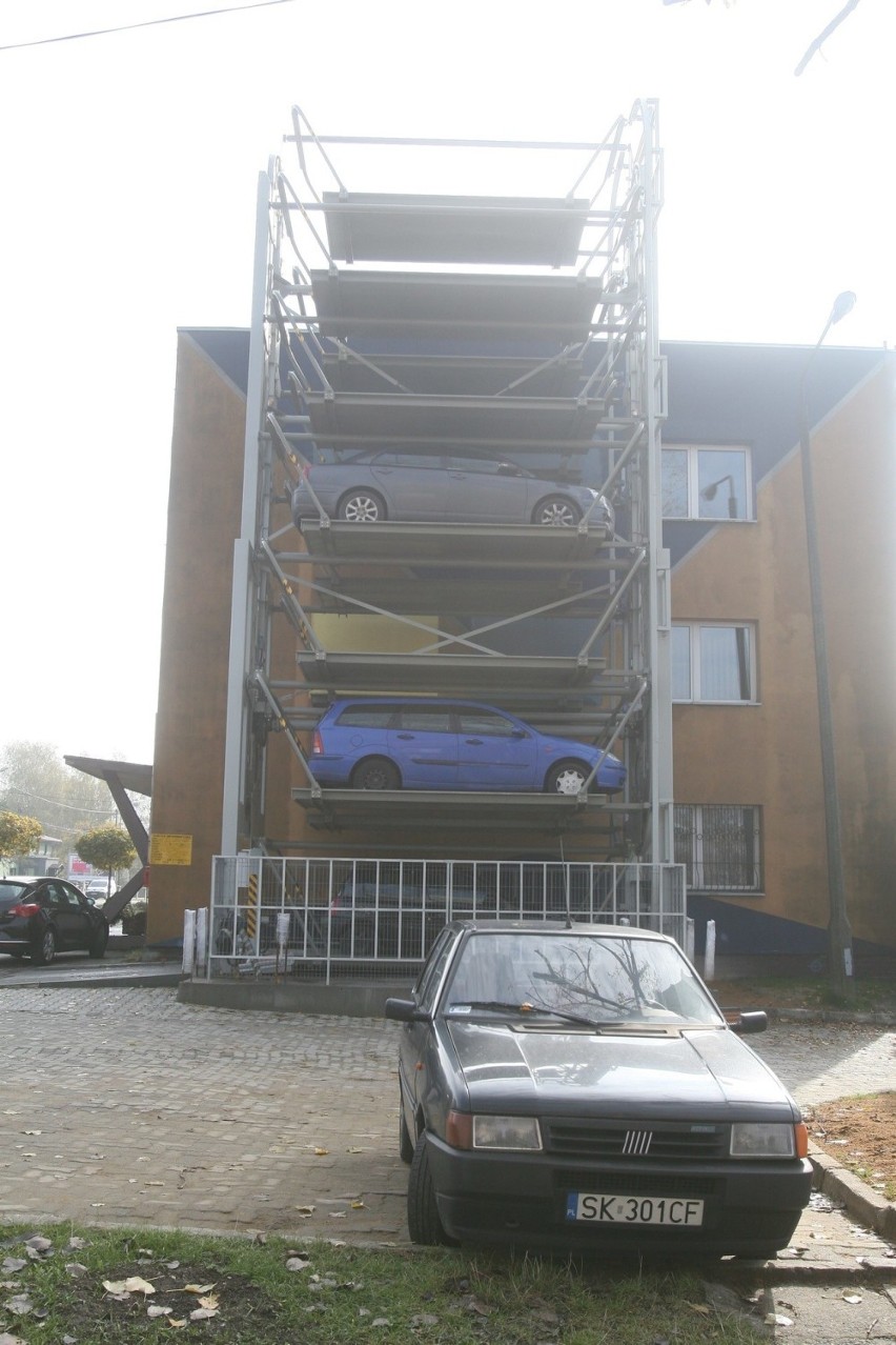 Taki piętrowy parking "smart" powstał w Mikołowie