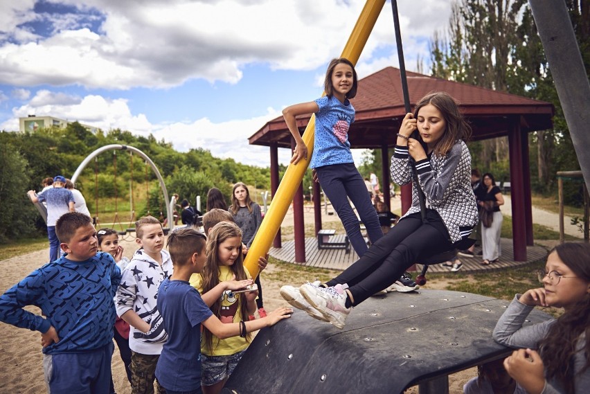 Dzieci na artystycznych koloniach Brave Kids przygotowują spektakl, który będzie można zobaczyć w Centrum św. Jana już 17 lipca 2020