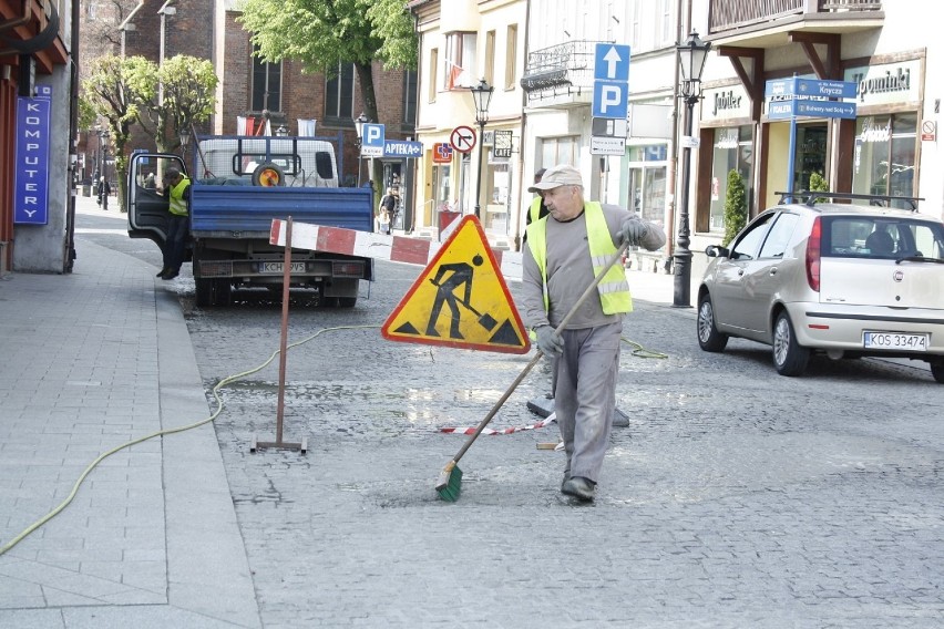 Niedoróbki na Rynku martwią oświęcimian