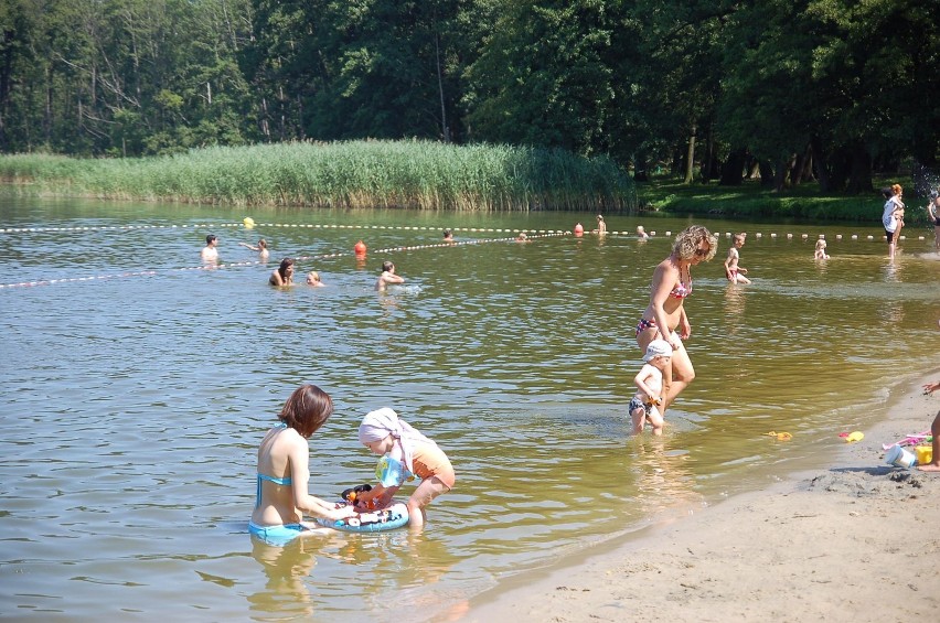 Wolsztyn. Plaża w parku. Spokój i wypoczynek. [ZDJĘCIA]